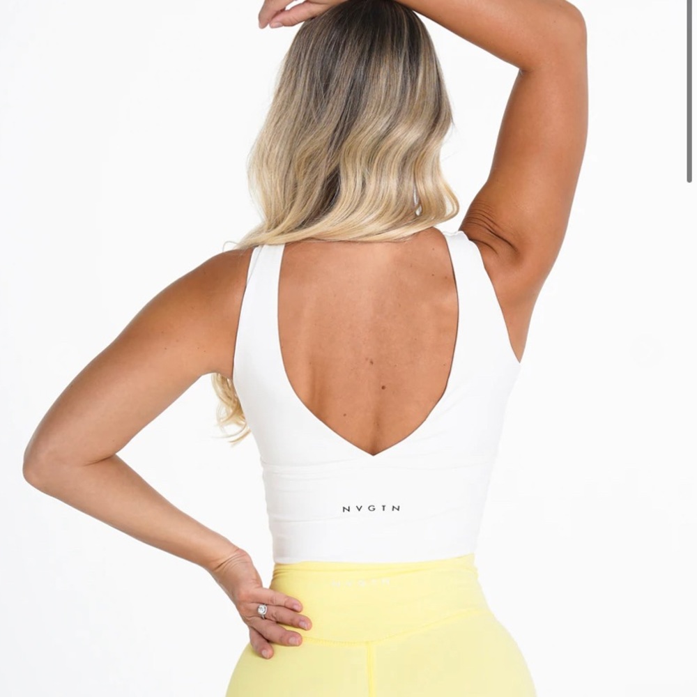 NVGTN white essence bra size medium
